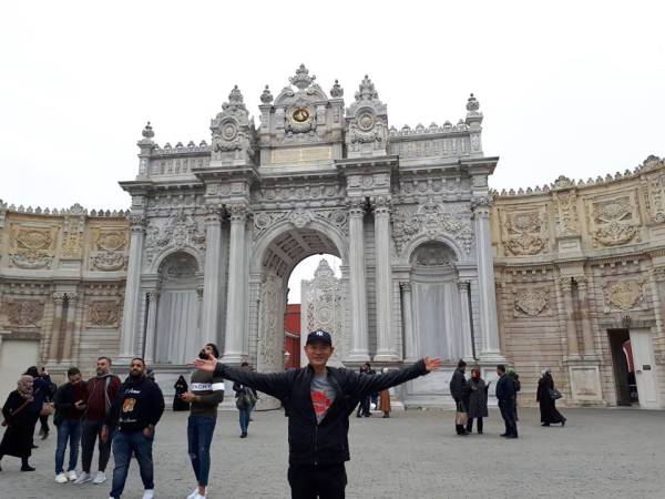 เที่ยวตุรกี อิสตันบูล พระราชวังโดลมาบาเช (Travel Turkey Istanbul Dolmabahce Palace)