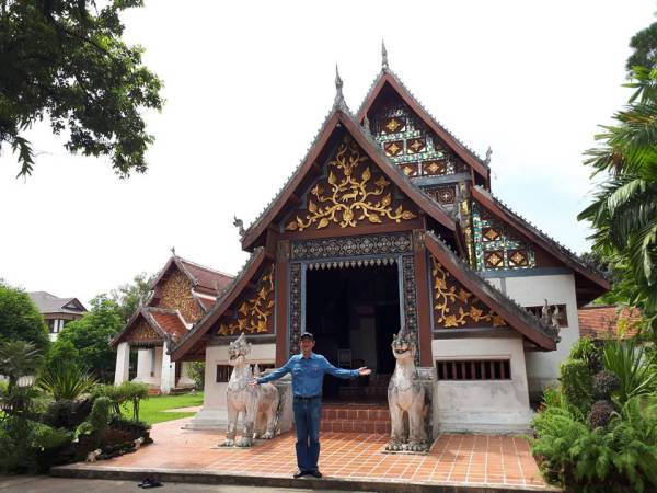 เที่ยวน่าน ปัว วัดหนองบัว (Nong Bua Temple)