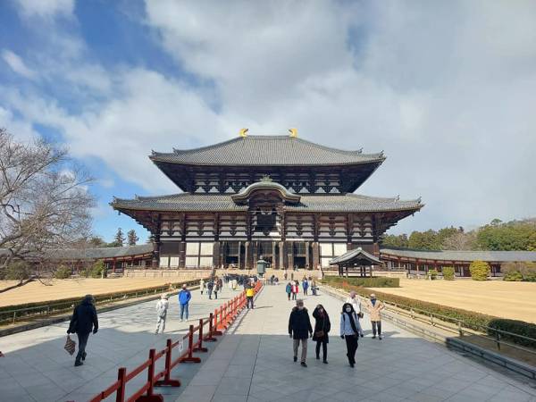 เที่ยวญี่ปุ่น นาระ วัดโทไดจิ (Travel Japan Nara Todai-ji)