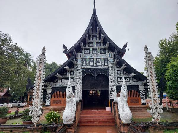 เที่ยวเชียงใหม่ เมือง วัดโลกโมฬี (Wat Lok Moli)