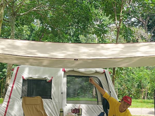 เที่ยวนครราชสีมา ปากช่อง ลานกางเต็นท์ ไร่ชายภู