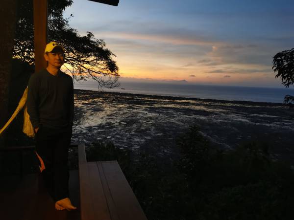 เที่ยวกระบี่ เมือง อ่าวไร่เลย์  ร้านทิวเลบาร์ (Tew Lay Bar)