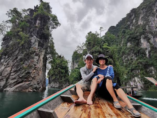 เที่ยวสุราษฎร์ธานี บ้านตาขุน เขื่อนรัชชประภา เขาสามเกลอ