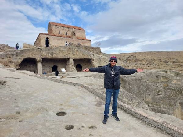 เที่ยวจอร์เจีย คูไทซี วัดเกลาติ (Gelati Monastery) / UNESCO