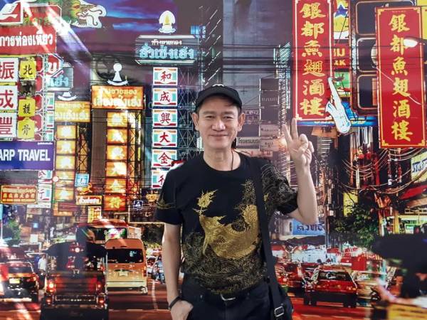 เที่ยวกรุงเทพ สัมพันธวงศ์ วัดไตรมิตร นิทรรศการหลวงพ่อทองคำ