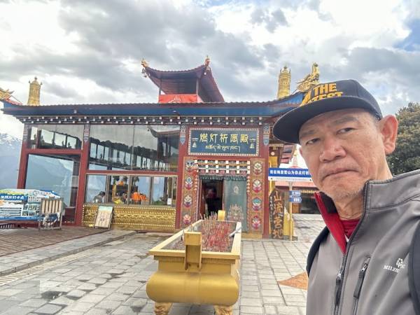 เที่ยวจีน ยูนนาน เต๋อชิงธิเบต เต๋อชิง วัดเฟยไหล  (Feilai Temple)