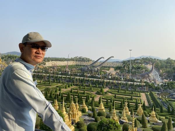 เที่ยวชลบุรี สัตหีบ สวนนงนุช สวนฝรั่งเศส 2