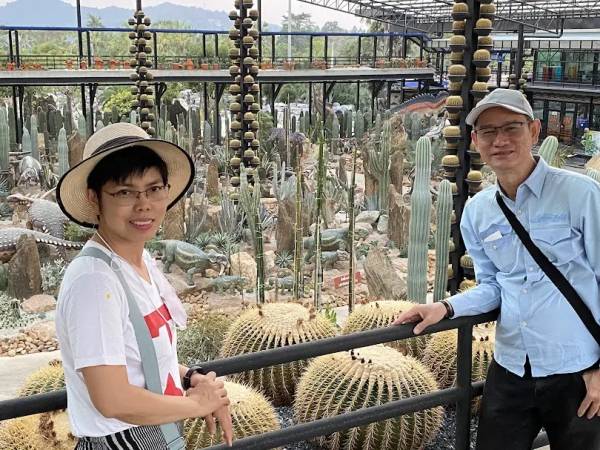 เที่ยวชลบุรี สัตหีบ สวนนงนุช สวนป่าหิน (Stone Forest)