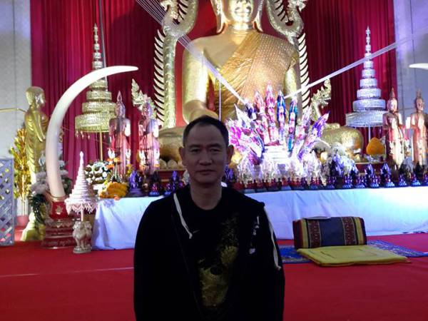 20150101 เที่ยวอุบลราชธานี เมือง เที่ยวไหว้พระ 9 วัดรับปีใหม่ (Travel Ubonratchathani Mueang Travel to pay respect to 9 temples 2015)